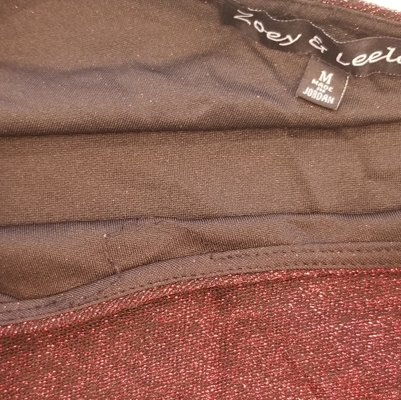 Zoey and Leelo red metallic short sleeve top size Medium - Picture 11 of 12